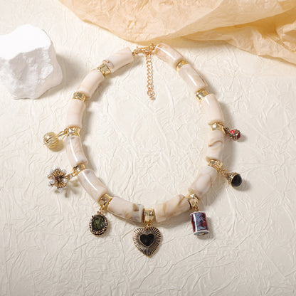 Unique Creative Design: Versatile Alloy Pendant Resin Bamboo Section Necklace – Statement Piece for Fashion-Forward Individuals