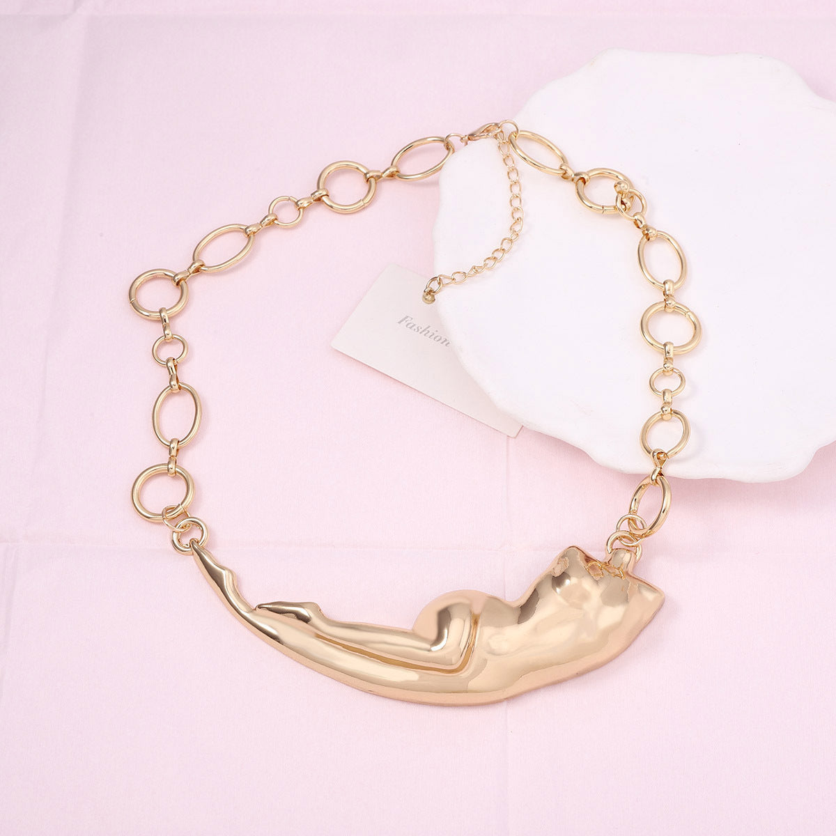 Stylish Minimalist Irregular Abstract Pendant Necklace - Versatile Statement Piece for Hip Hop Punk Fashion Enthusiasts