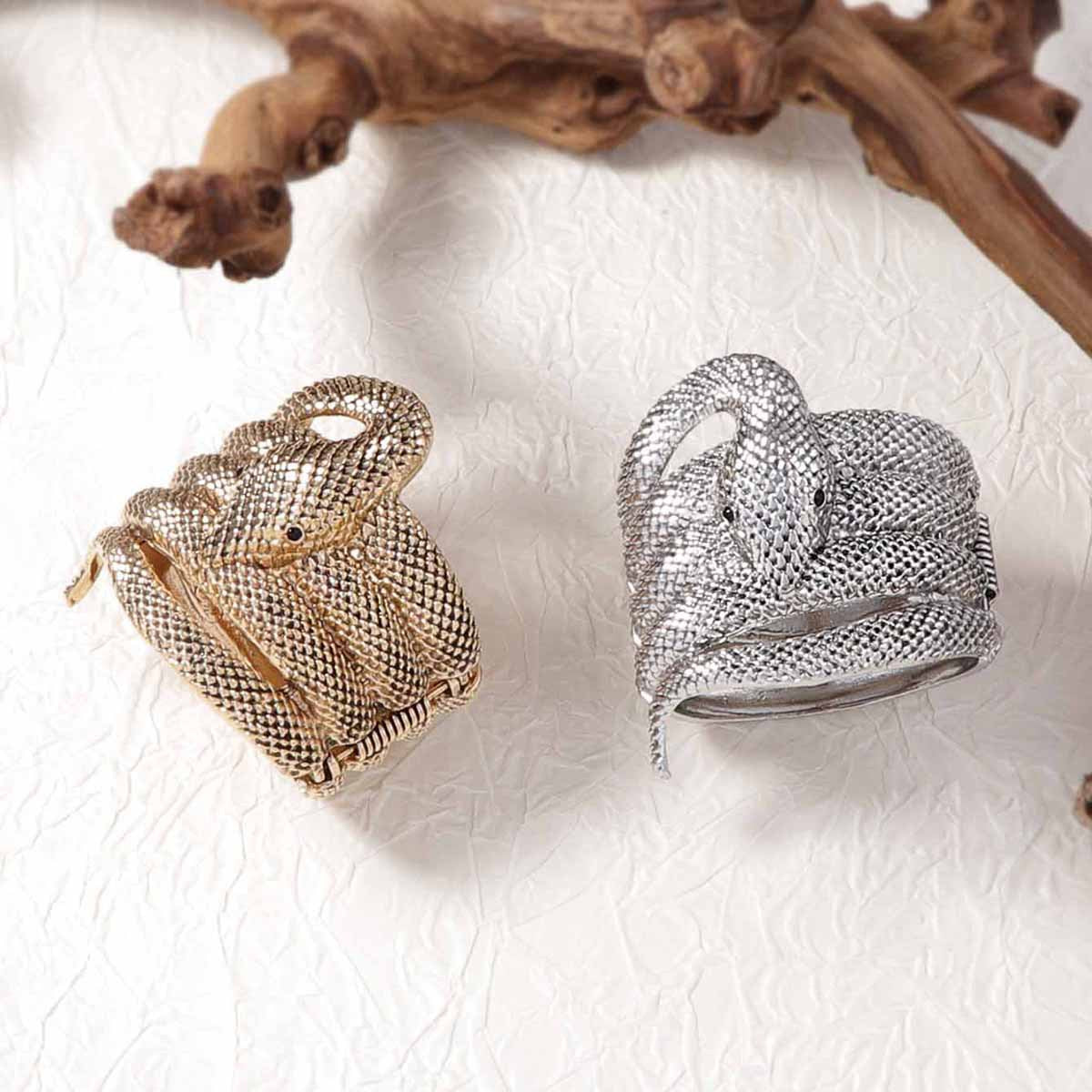 Chic Vintage-Inspired Zinc Alloy Animal Design Wide Snake Bracelet - Elegant and Versatile Casual Jewelry for Women