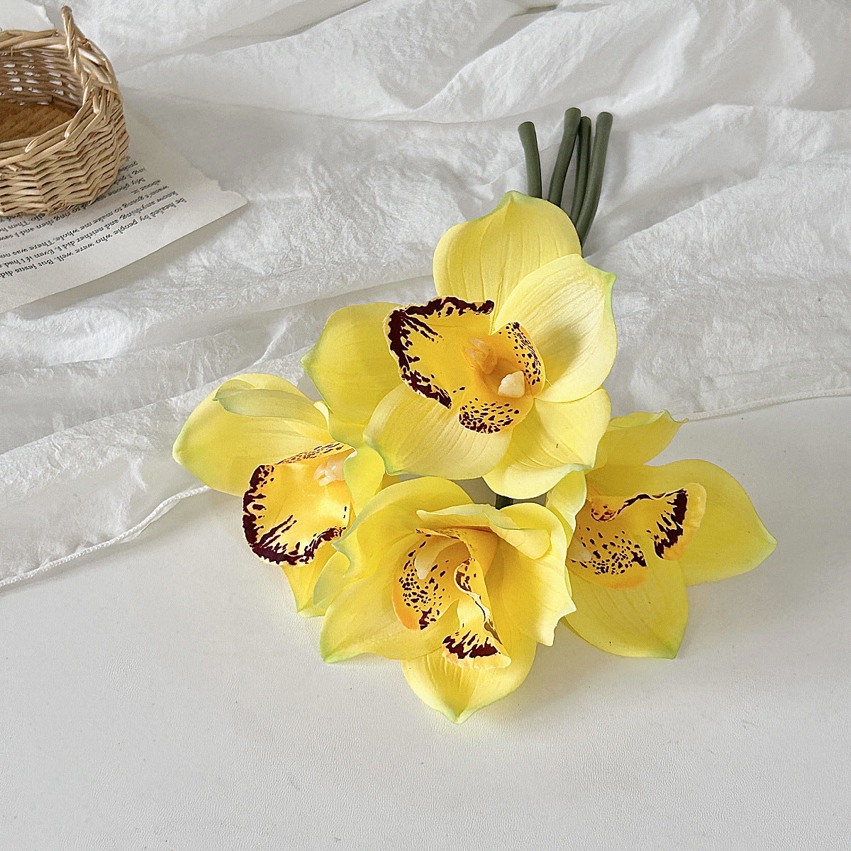 Luxurious Touch Moisturizing Handcrafted Orchid Bouquet - Realistic Faux Phalaenopsis Flowers for Brides, Home Décor, and Photography Props