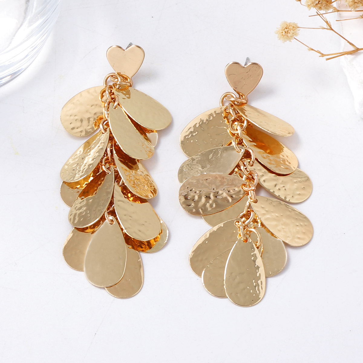 Trendy Punk Minimalist Metal Geometric Heart Pendant Earrings – Chic Daily Wear for Fashion-Forward Women