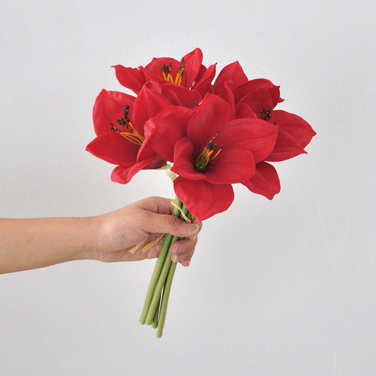 Realistic Zhu Ding Lan Faux Flower Arrangement - 5-Stem PU Silk Flower Bouquets for Home Living Room Décor - Elegant Touch of Authenticity in Gentleman Red