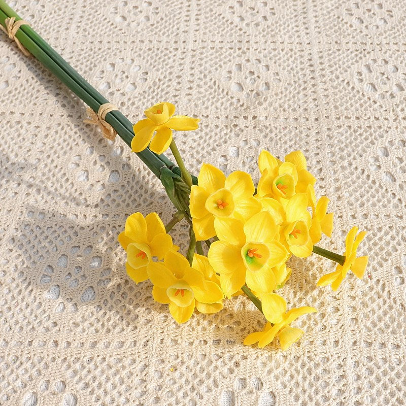 Realistic Faux Daffodil Flowers - Soft Touch Latex Daffodil Home Decor, Perfect for Weddings and Events