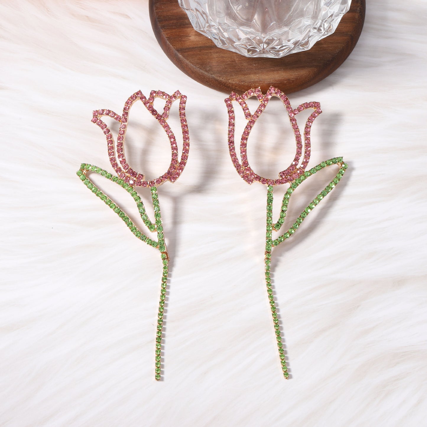 Luxurious Long Colorful Diamond Tulip Flower Earrings for Women - Exquisite Water Rhinestone Studs with an Elegant High-End Appeal
