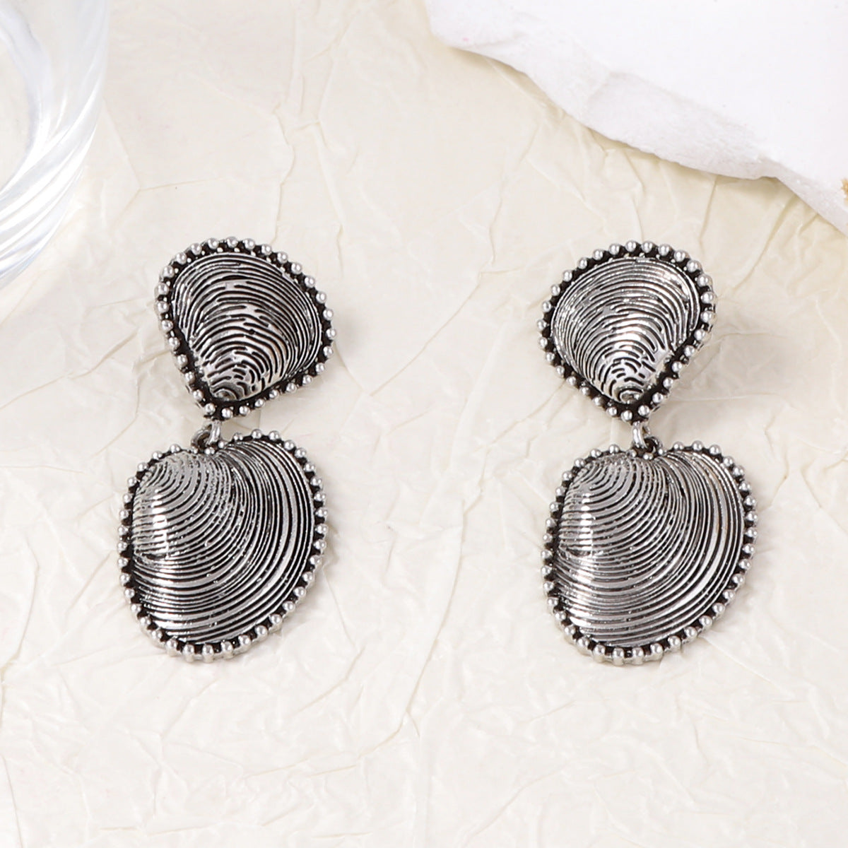 Luxurious Shell-Inspired Statement Earrings for Women - Vintage-Style Alloy Design with Unique Textures Perfect for Upscale Vacations