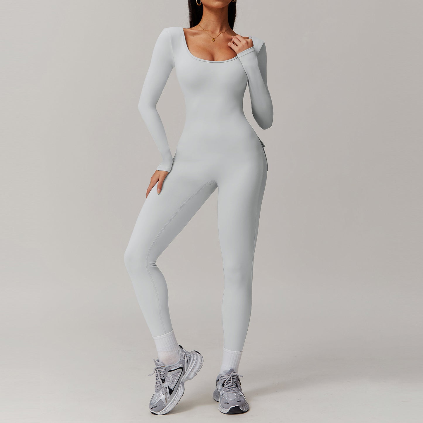 Women's Long Sleeve Yoga Jumpsuit Slim Fit Full Body Athleisure Outfit for Running and Fitness 8979