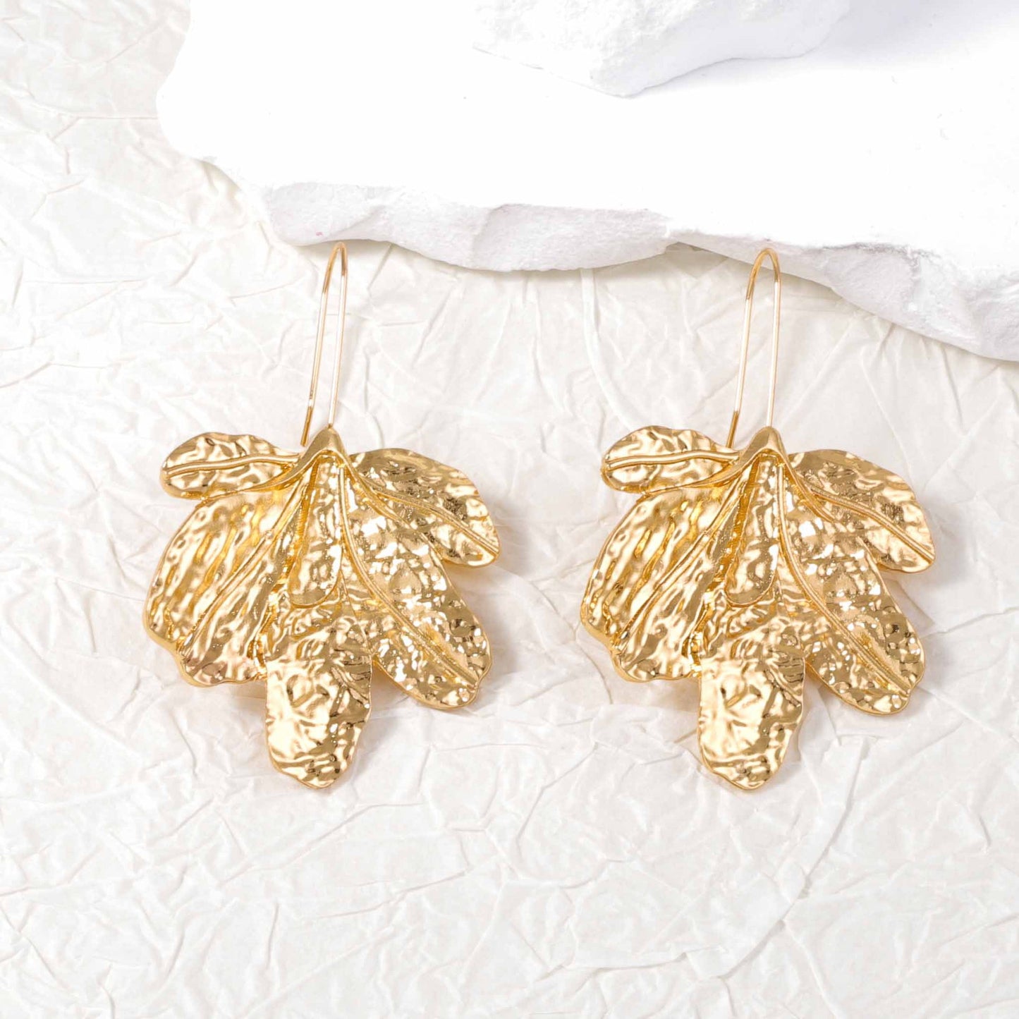 Exquisite Vintage-Inspired Statement Leaf Hook Earrings – Elegant Textured Design Perfect for Any Occasion