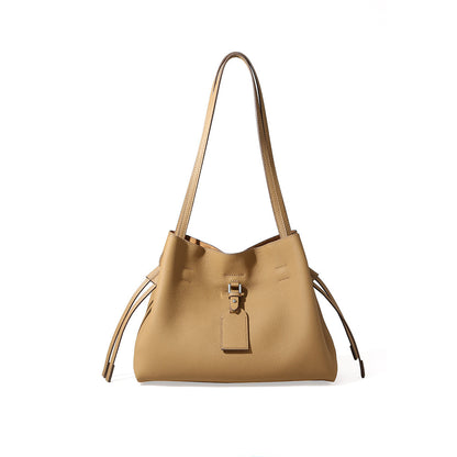 Luxury Genuine Leather Women's Fashionable Shoulder Bag Unique Design with Spacious Capacity and Elegant Mother Daughter Style