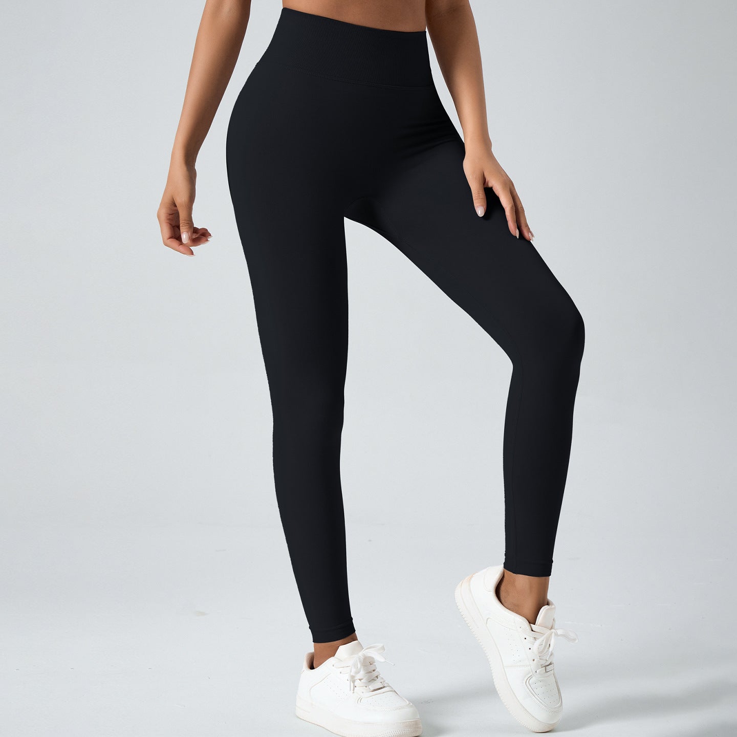 Seamless Yoga Leggings for Women Peach Lift Butt Sculpting Fitness Pants for Outdoor Running and Gym Workouts