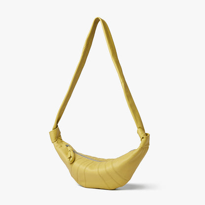 Luxurious Grain Leather Vintage Inspired Croissant Bag Fashionable and Versatile Crossbody Design for Effortless Style