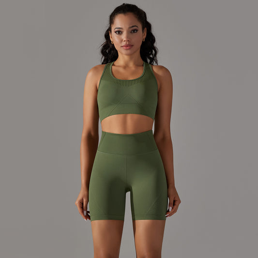 Classic Solid Color Seamless Striped Activewear Yoga and Fitness Set Breathable Tank Top and Long Pants for Comfort and Performance