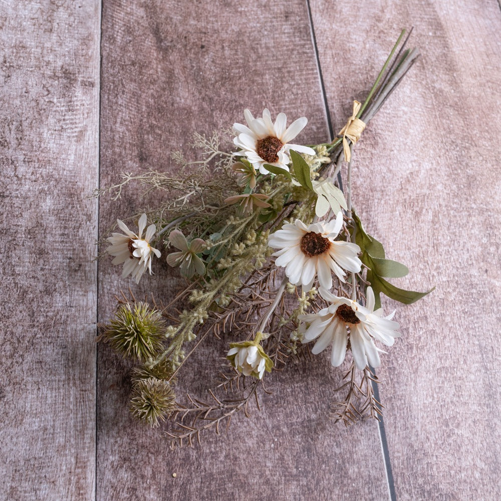 Stunning Faux Shasta Daisy Fern Leaf Bouquet - Elegant Home Décor Wall Hanging Flower Arrangement - Perfect for Any Space