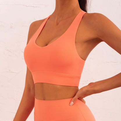 Three Piece Workout Set Wide Strap Hollow Back Sports Bra Pleated Gym Leggings and Yoga Top for Comfort and Flexibility