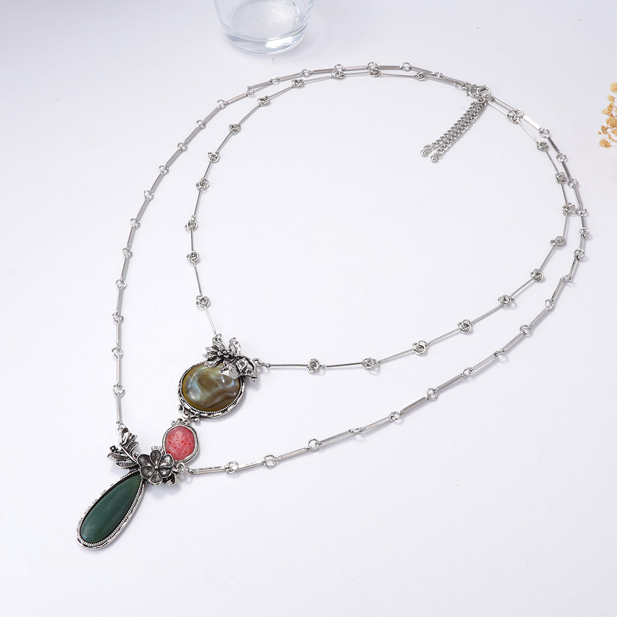 Bohemian-Inspired Alloy Geometric  Floral Inlay Resin Gemstone Multi-Layer Necklace – Perfect for Adding a Touch of Unique Style to Any Outfit