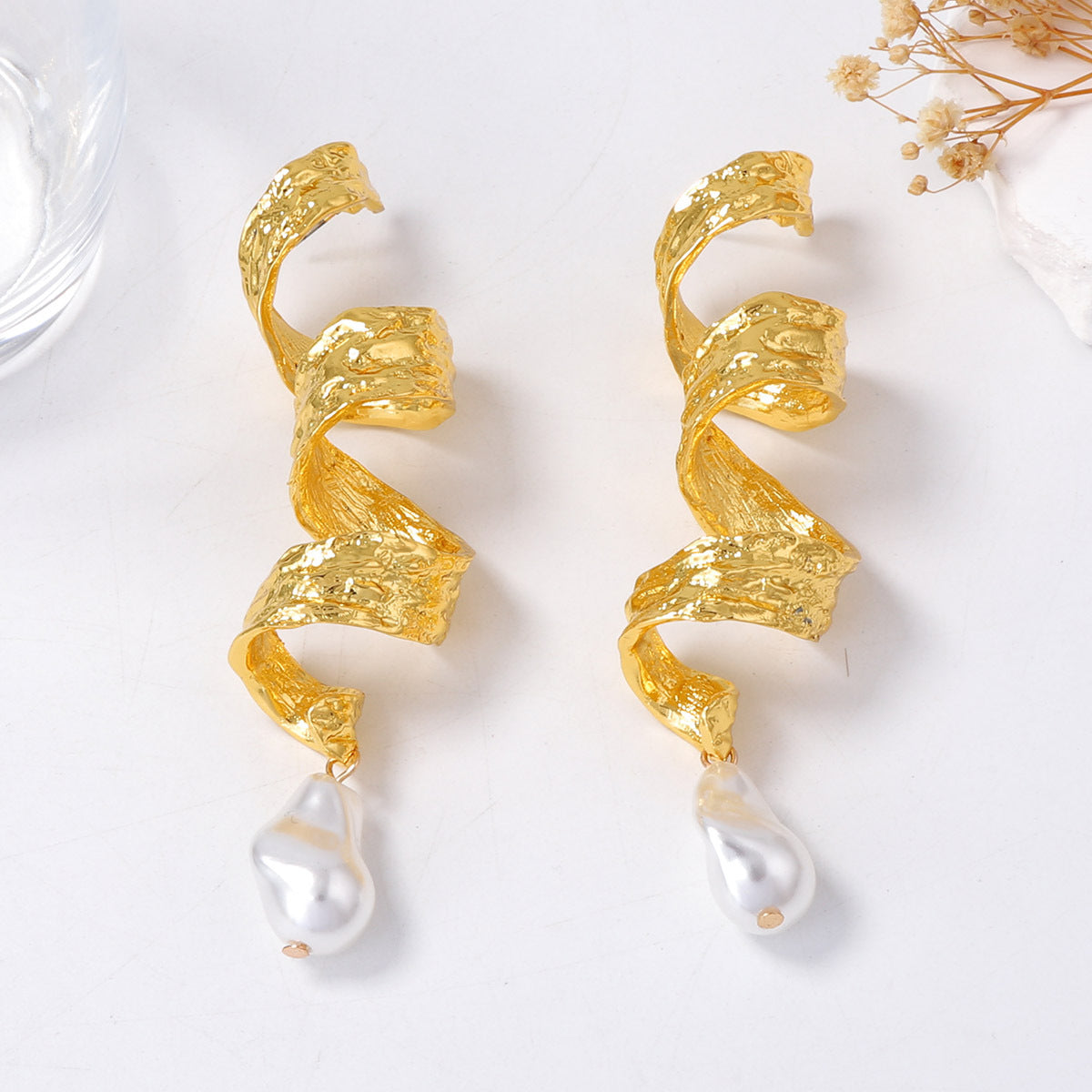 Vintage Baroque Alloy Geometric Twisted Spiral Ribbon Luxe Showstopper Faux Pearl Earrings - Elegant Statement Jewelry for any Occasion