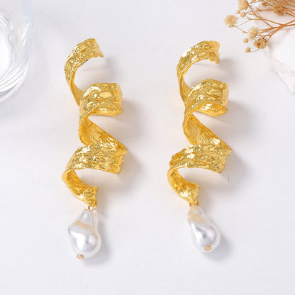 Vintage Baroque Alloy Geometric Twisted Spiral Ribbon Luxe Showstopper Faux Pearl Earrings - Elegant Statement Jewelry for any Occasion