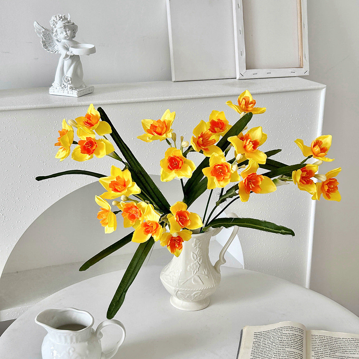 Multi-Stem Faux Narcissus Flowers - Elegant Silk Flower Bouquet for Living Room Decor, Dining Table Centerpiece, and Stylish Home Accents