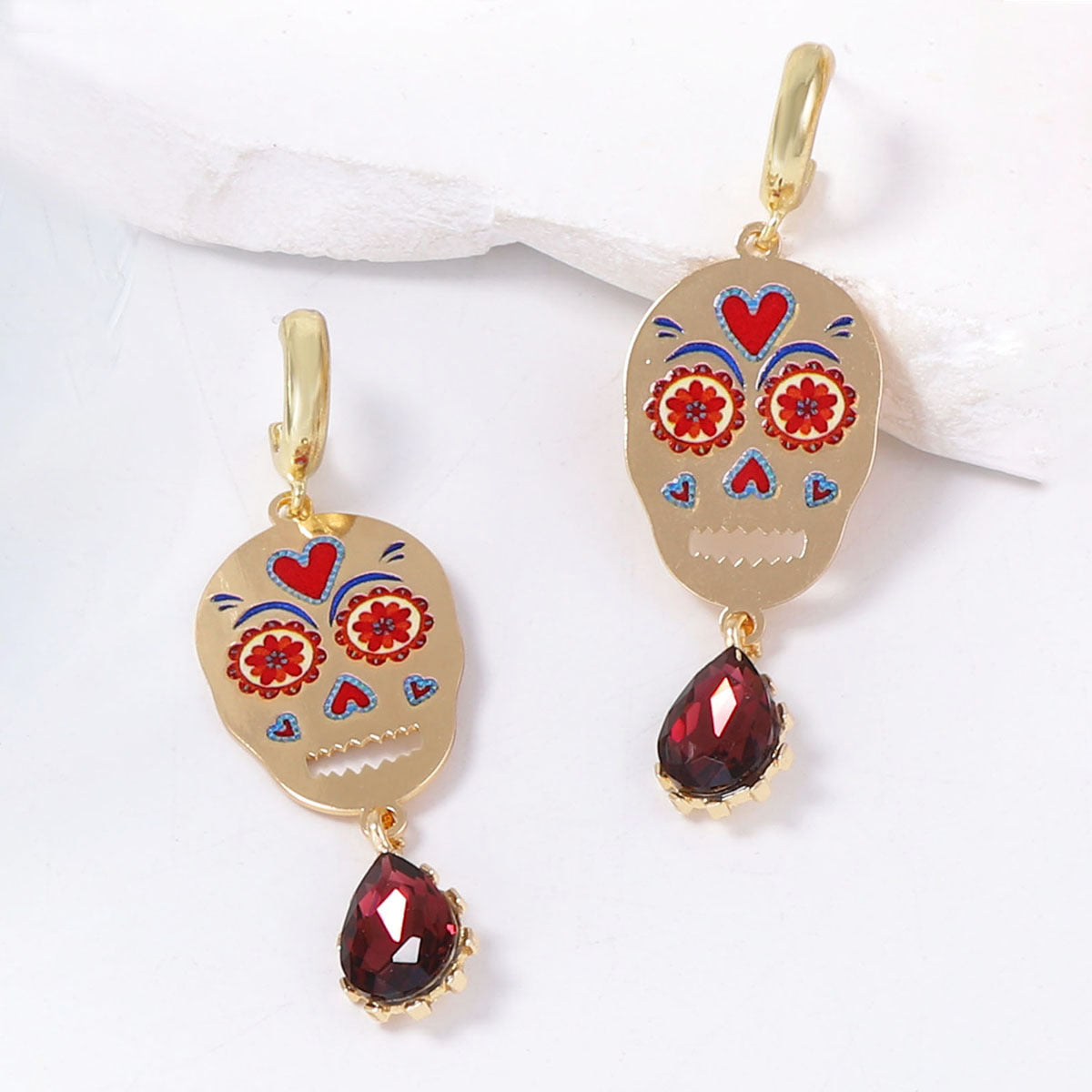 Stylish Halloween Skull Earrings with Colorful Metal Accents and Sparkling Zirconia - Perfect Festive Gift for Women!
