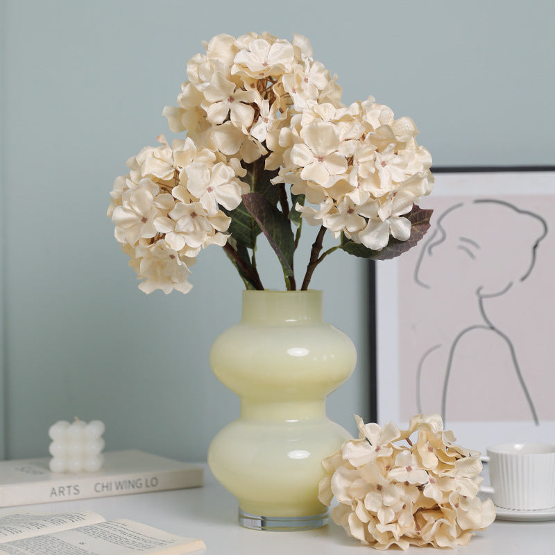 Realistic Single Stem Hydrangea Artificial Flower -  Quality Home and Hotel Decor for Weddings and Event Aisles, Stunning Faux Floral Arrangement