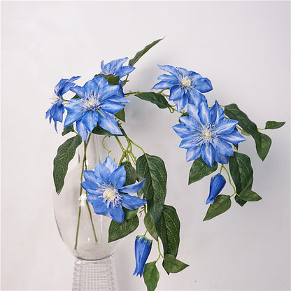 Elegant European-Inspired Faux Clematis Vine - Single Stem Greenery for Exquisite Ceiling Décor and Floral Arrangements