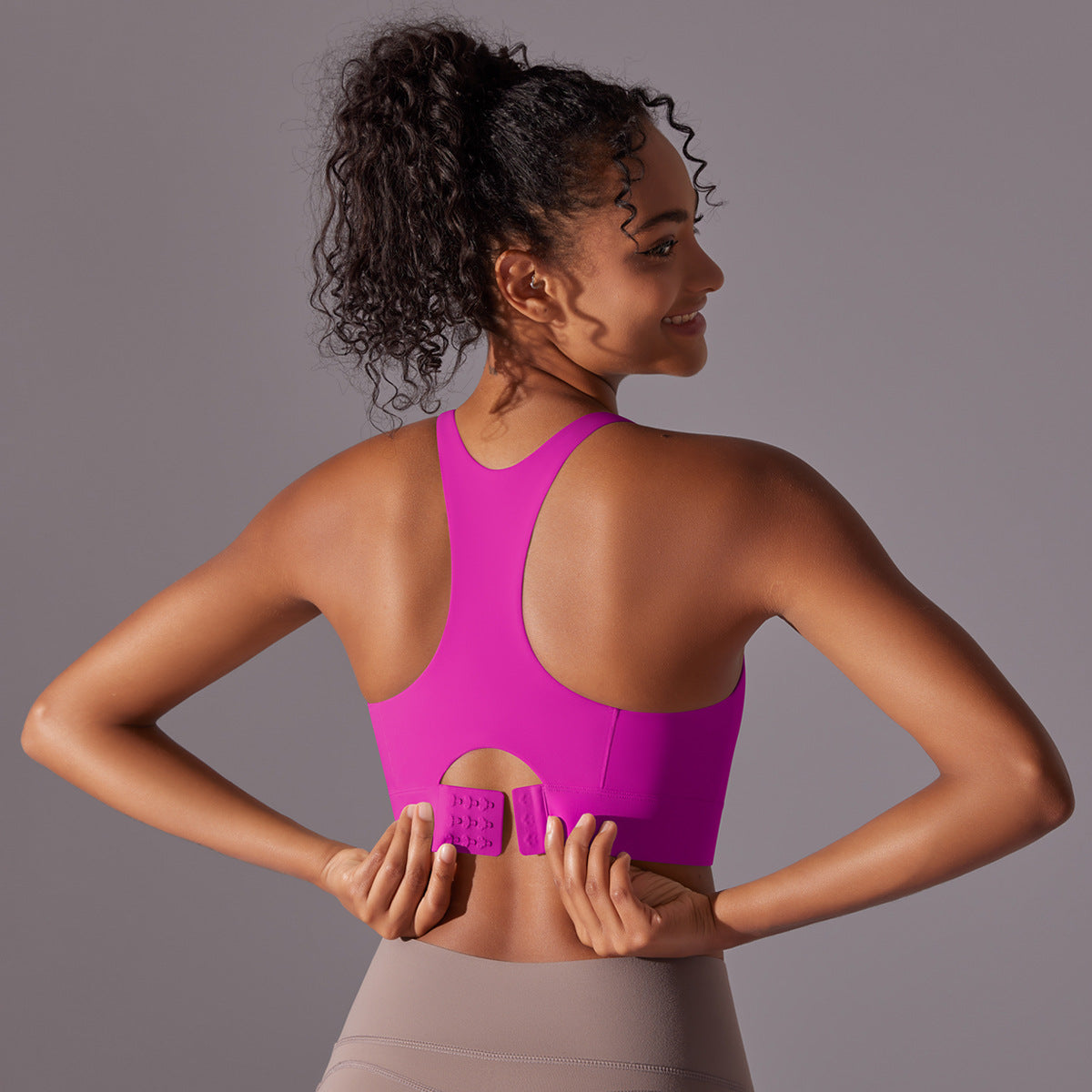 High Impact Sports Bra with Fixed Cups Back Support for Yoga No Show Back Closure Shock Resistant Fitness Tank for Comfort