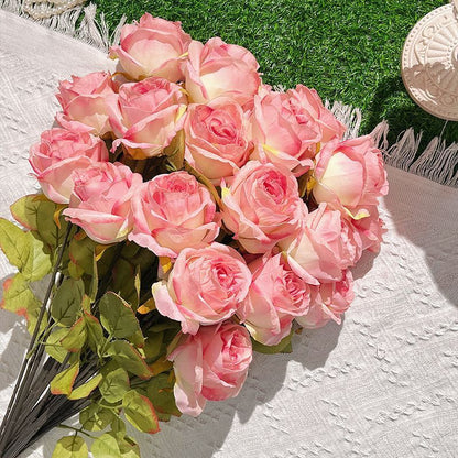 Elegant Princess-Inspired Faux Rose Bouquet - Exquisite French-Style Large Rolled Edges Silk Flowers for Stunning Home Décor and Dining Table Centerpieces