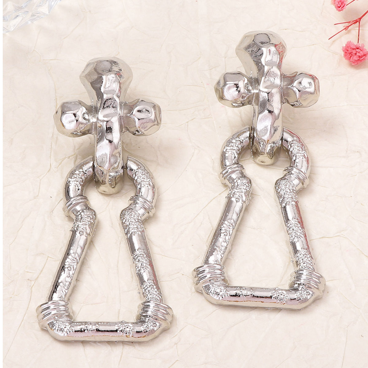 Exquisite Lightweight Geometric Drop Earrings - Trendy, Unique, and Versatile Minimalist Jewelry for Women