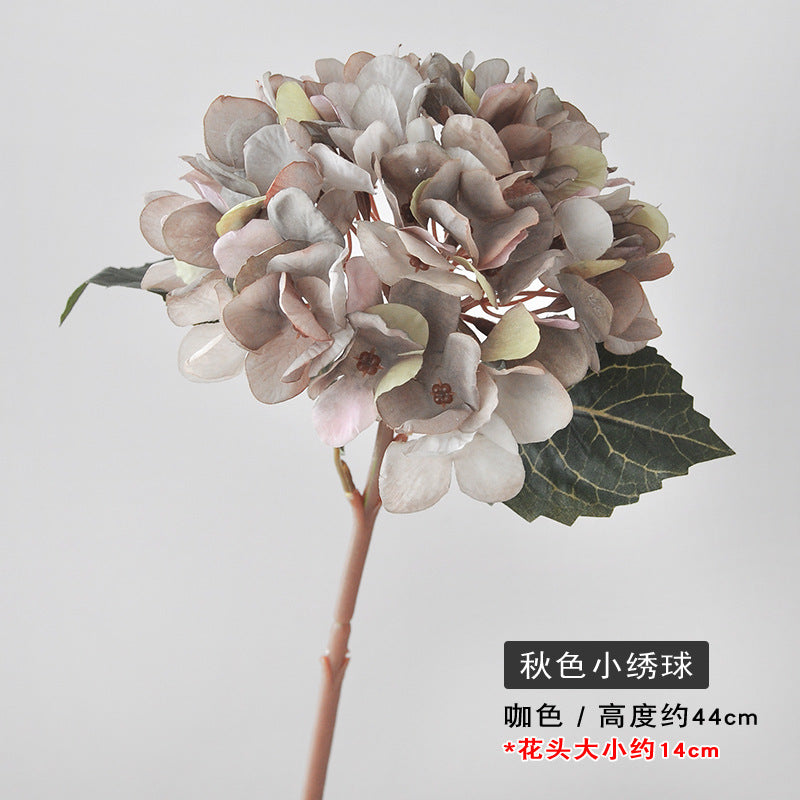 Single Stem Faux Hydrangea Flower - Elegant Home Décor Accent for Living Room, Perfect for Weddings and Special Occasions, Stunning Decorative Bouquet for Handheld Flower Arrangements