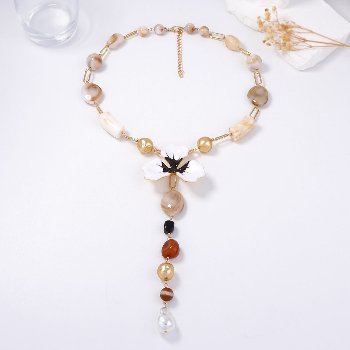 Elegant Luxe Alloy and Resin Y-Shaped Necklace for Women – Stunning Drip Oil Floral Bead Design for a Touch of Sophistication