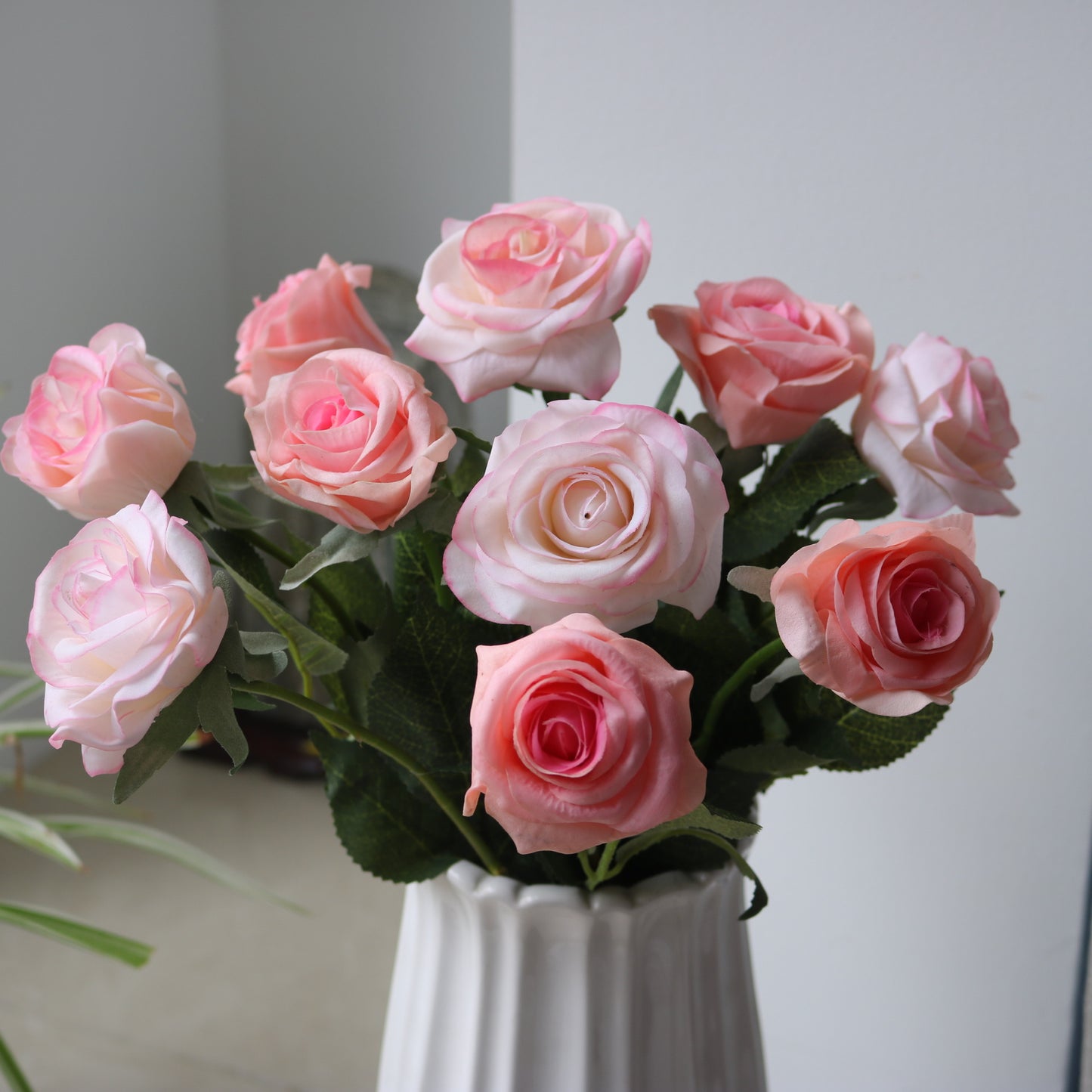 Single-Headed Charming Blushing Rose – Soft Touch Moisturizing Decorative Flower for Home Décor and Photography Props