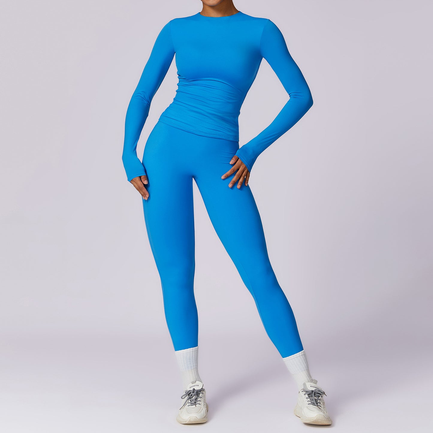 Quick Dry Women's Yoga Set and Comfortable Athletic Wear for Running Fitness and Everyday Casual Look Model 8575