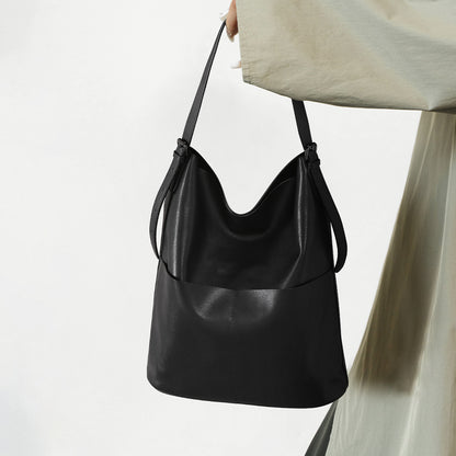 Genuine Leather Tote Bag for Fall Winter Luxurious First Layer Cowhide Handbag Versatile Crossbody Purse for Women for Commuting and Everyday Style