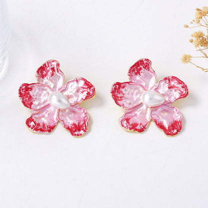 Elegant Minimalist Alloy Pearl-Inspired Contrast Flower Stud Earrings – Versatile Daily Commuter Accessories for Women