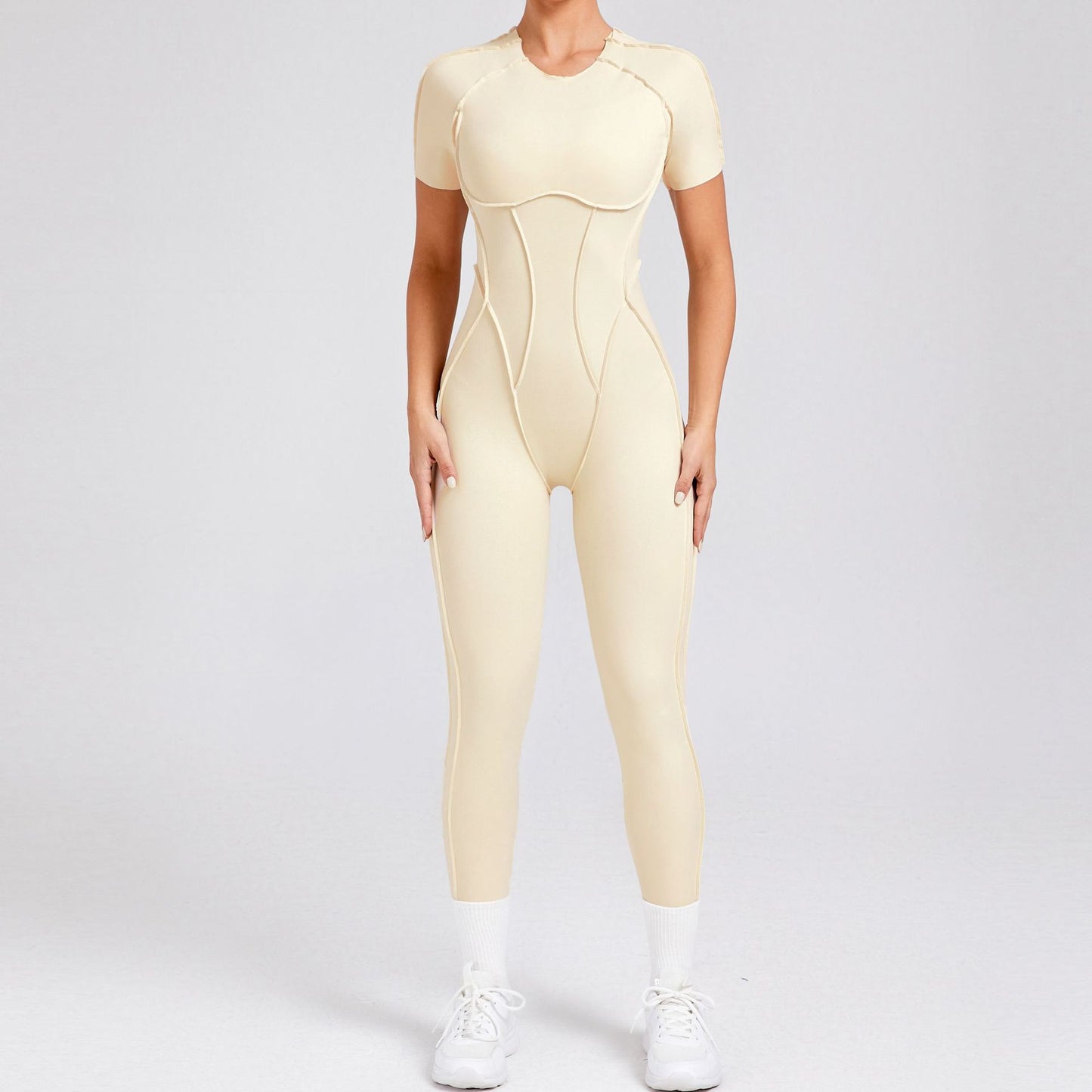 High Performance Long Sleeve One Piece Yoga Jumpsuit with Sculpted Back Design for Fall and Winter for Activewear Workout and Yoga Enthusiasts