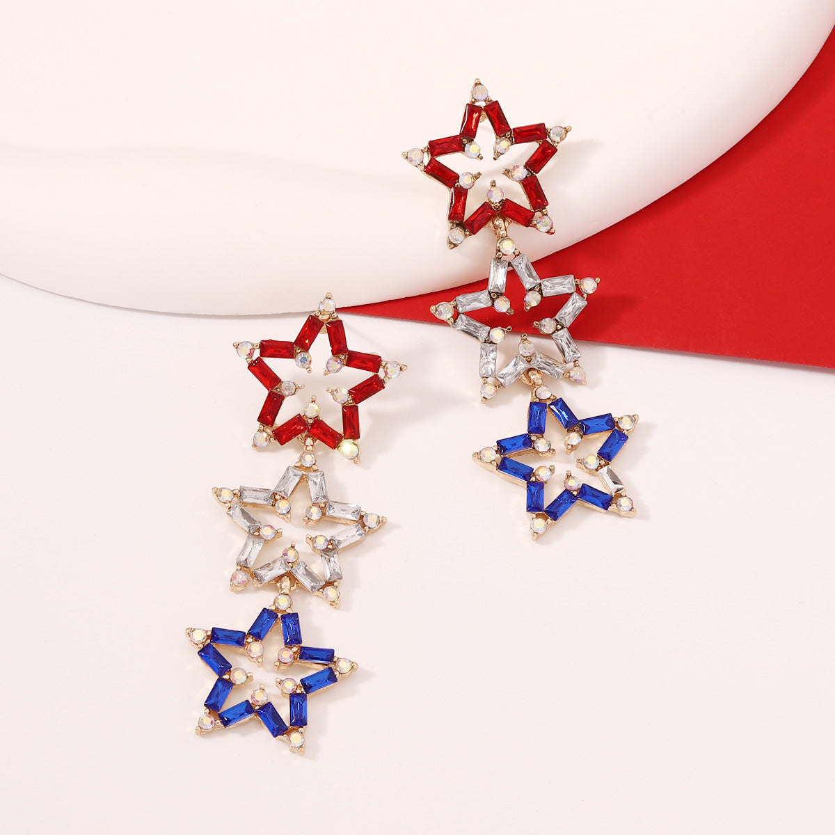 Stylish Geometric Star-Shaped Earrings with Sparkling Diamonds - Chic Lightweight Luxury Jewelry for Women
