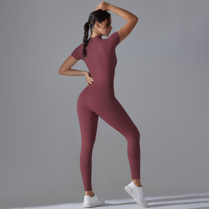 Lightweight Zip Up Short Sleeve Yoga Bodysuit Quick Dry Breathable Outdoor Fitness Outfit for Maximum Comfort and Performance