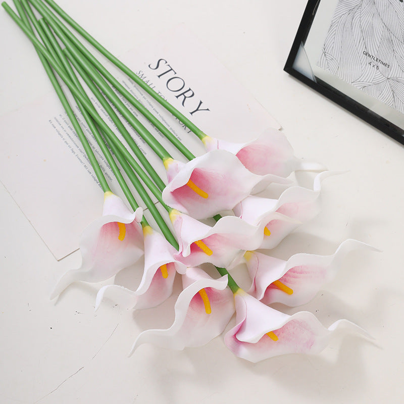 Vibrant Faux Calla Lily Bouquet - Miniature Wind-Resistant Floral Arrangement for Living Room and Dining Table Decor - Perfect for Photography Props and Stylish Home Accents