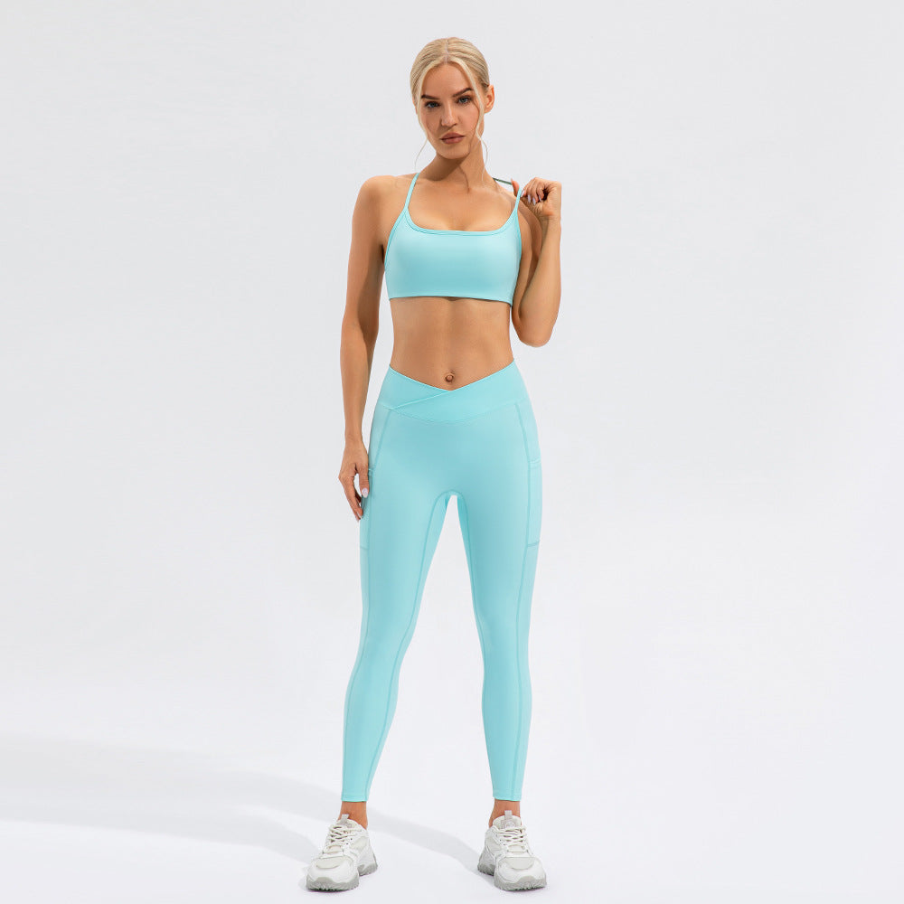 Women's Yoga and Running Activewear Set High Performance Quick Dry Sports Bra and Leggings for Comfort and Flexibility