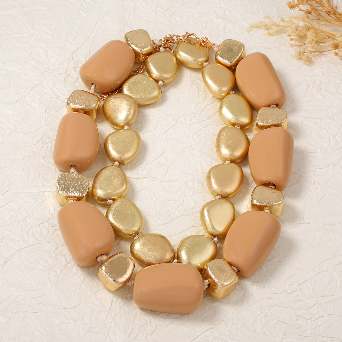 Chic and Minimalist Handmade Geometric Bead Necklace - Stylishly Versatile for Everyday Wear