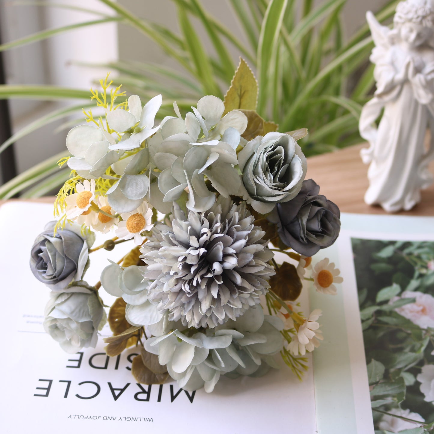 Autumn-Inspired Artificial Daisy and Onion Ball Rose Hydrangea Silk Flowers - Perfect for Home Décor, Weddings, and Photography Props