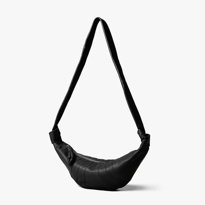 Luxurious Grain Leather Vintage Inspired Croissant Bag Fashionable and Versatile Crossbody Design for Effortless Style