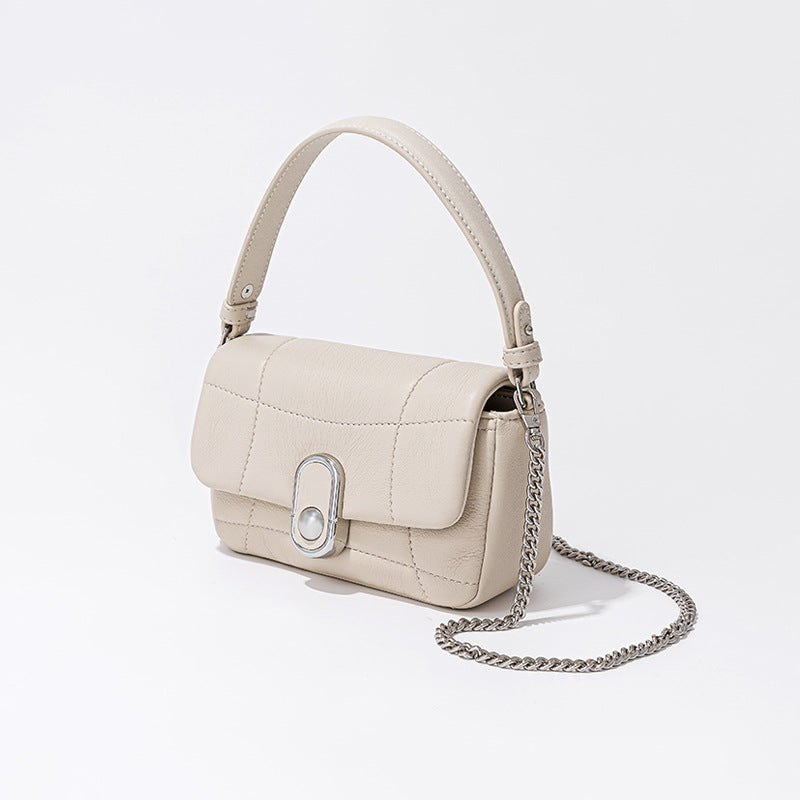 Mini Chocolate Bag Unique Design Chain Strap Underarm Bag Luxurious and Versatile Genuine Leather Tote for Women