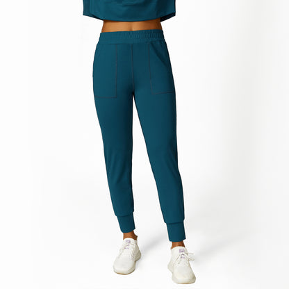 Casual Round Neck Sweatshirt and Jogger Pants Set with Dual Pockets Ideal Activewear for Outdoor Sports and Fitness