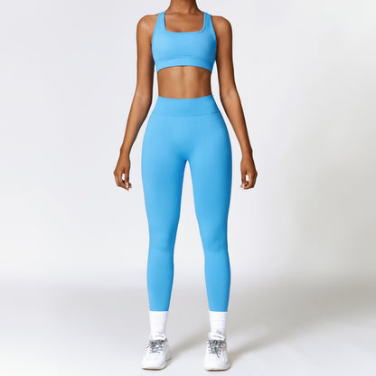 Seamless Body Sculpting Yoga Set for Women Quick Dry Activewear with Beautiful Back Design for Running and Fitness 7318