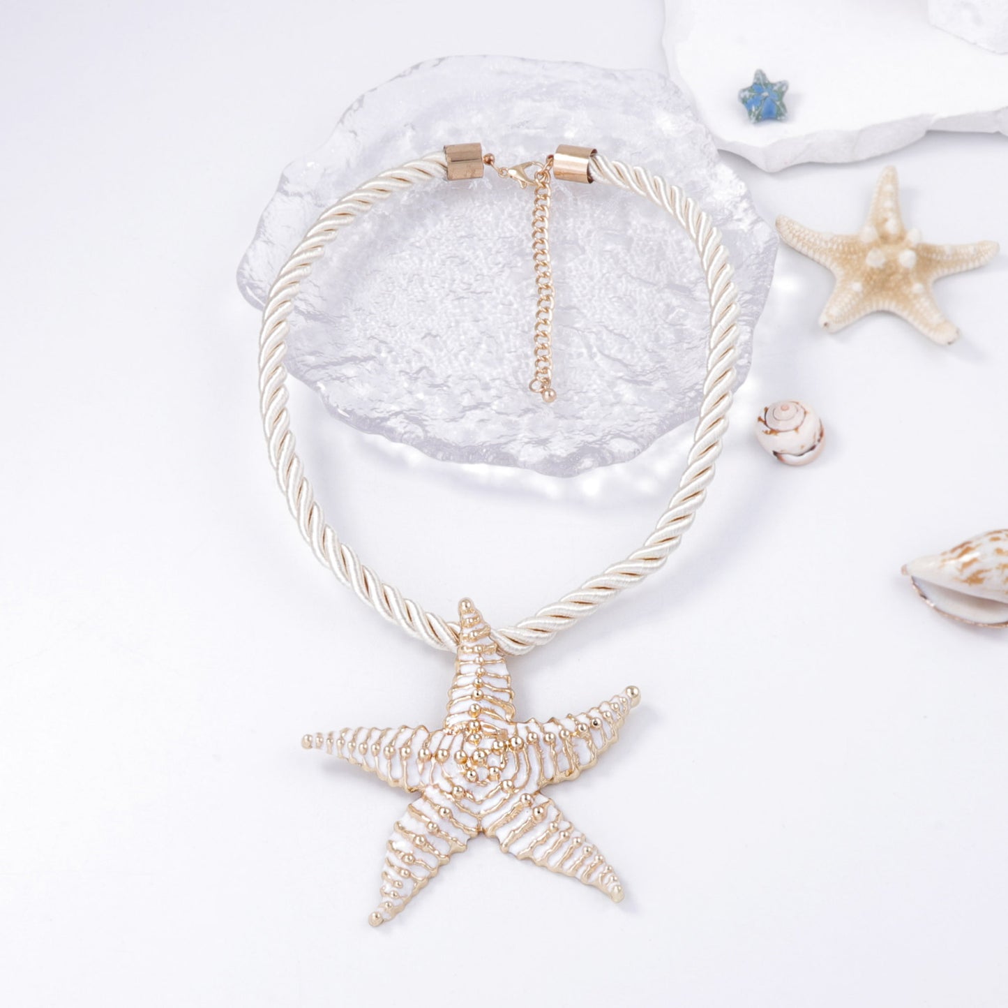 Minimalist Ocean-Inspired Vacation Jewelry Set: Unique Alloy Starfish Pendant Necklace and Earrings for Effortless Summer Style