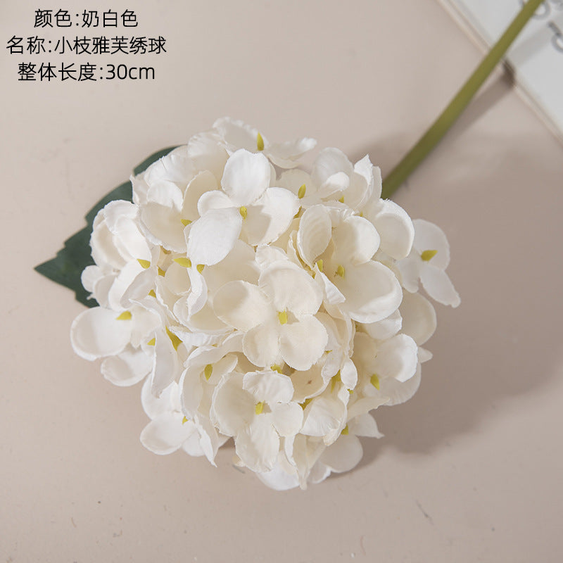 Realistic Miniature Hydrangea Faux Flowers - Stunning Green Decorative Plants for Weddings & Events - INS Style Craftsmanship MW52664