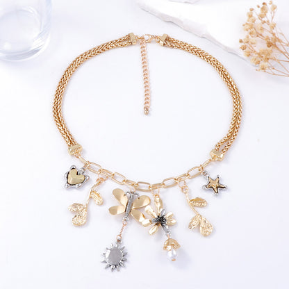 Elegant Alloy Animal and Flower Tassel Pendant Women’s Chain Necklace – Chic, Versatile and Perfect for Any Casual Occasion