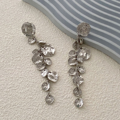 Chic Vintage-Inspired Long Geometric Round Drop Earrings for Women - Perfect for Parties and Evening Events