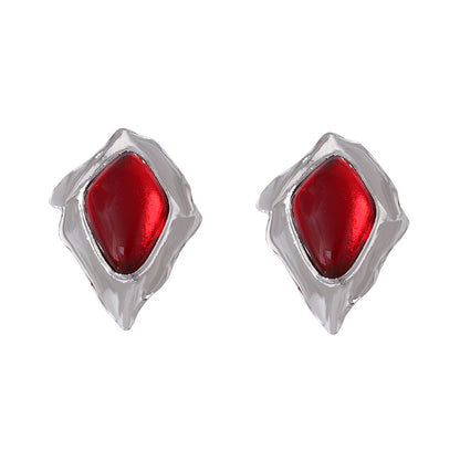 Chic French Vintage-Inspired Geometric Pleated Alloy Diamond Resin Gemstone Earrings - Elegant Statement Studs for Fashion Shows
