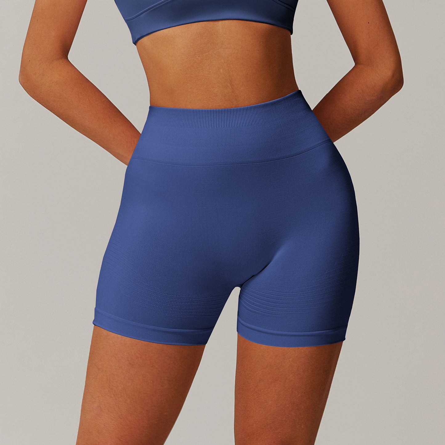 Seamless High Waisted Yoga Shorts for Women Boost Your Curves and Comfort with Peach Butt Lift Technology for Outdoor Running and Exercise Model 7725